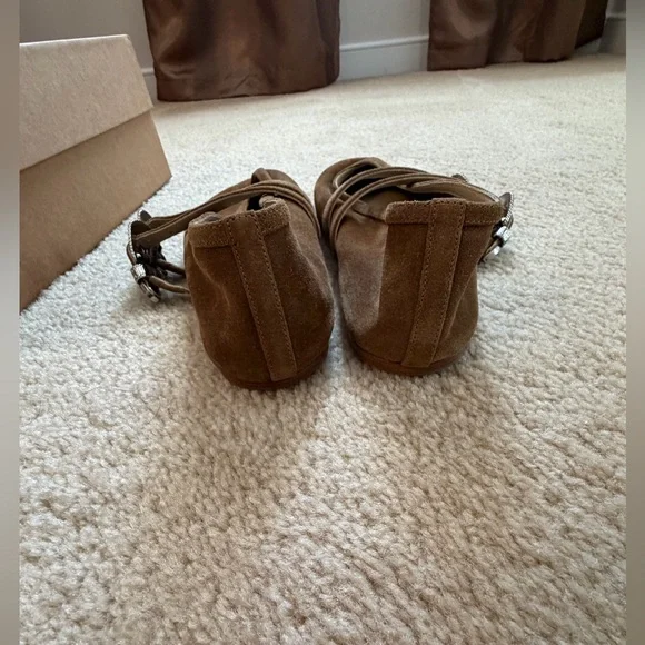 LE MONDE BÉRYL Ballet Taupe Suede Claudia Slipper 8.5 - Picture 7 of 11